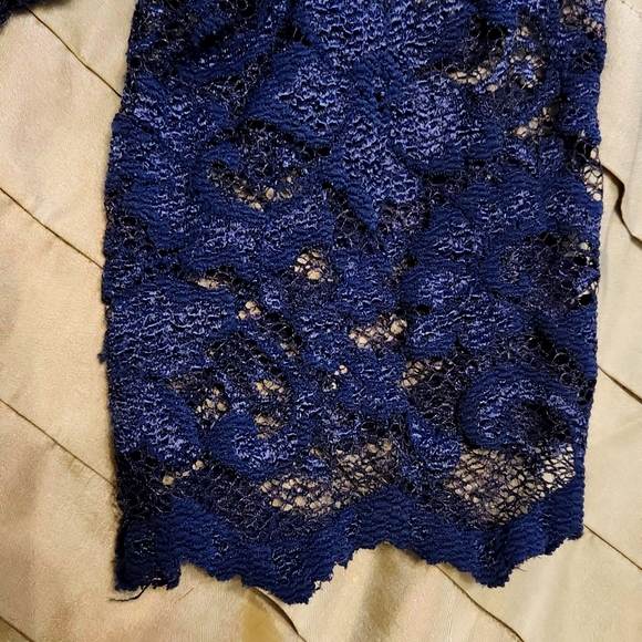 Women's size 10 Badgley Mischka lace dress - Picture 5 of 5